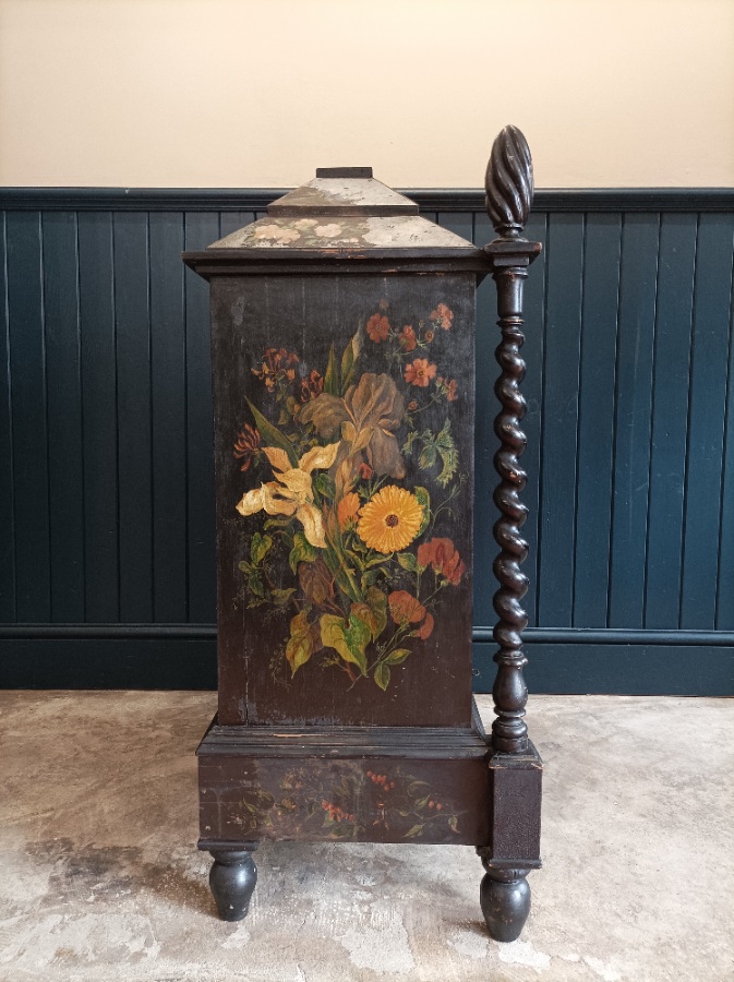 A Victorian Black Painted Cabinet (8).jpg